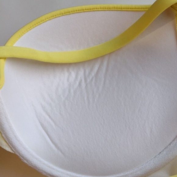 Victoria's secret Bikini Top - Picture 4 of 6